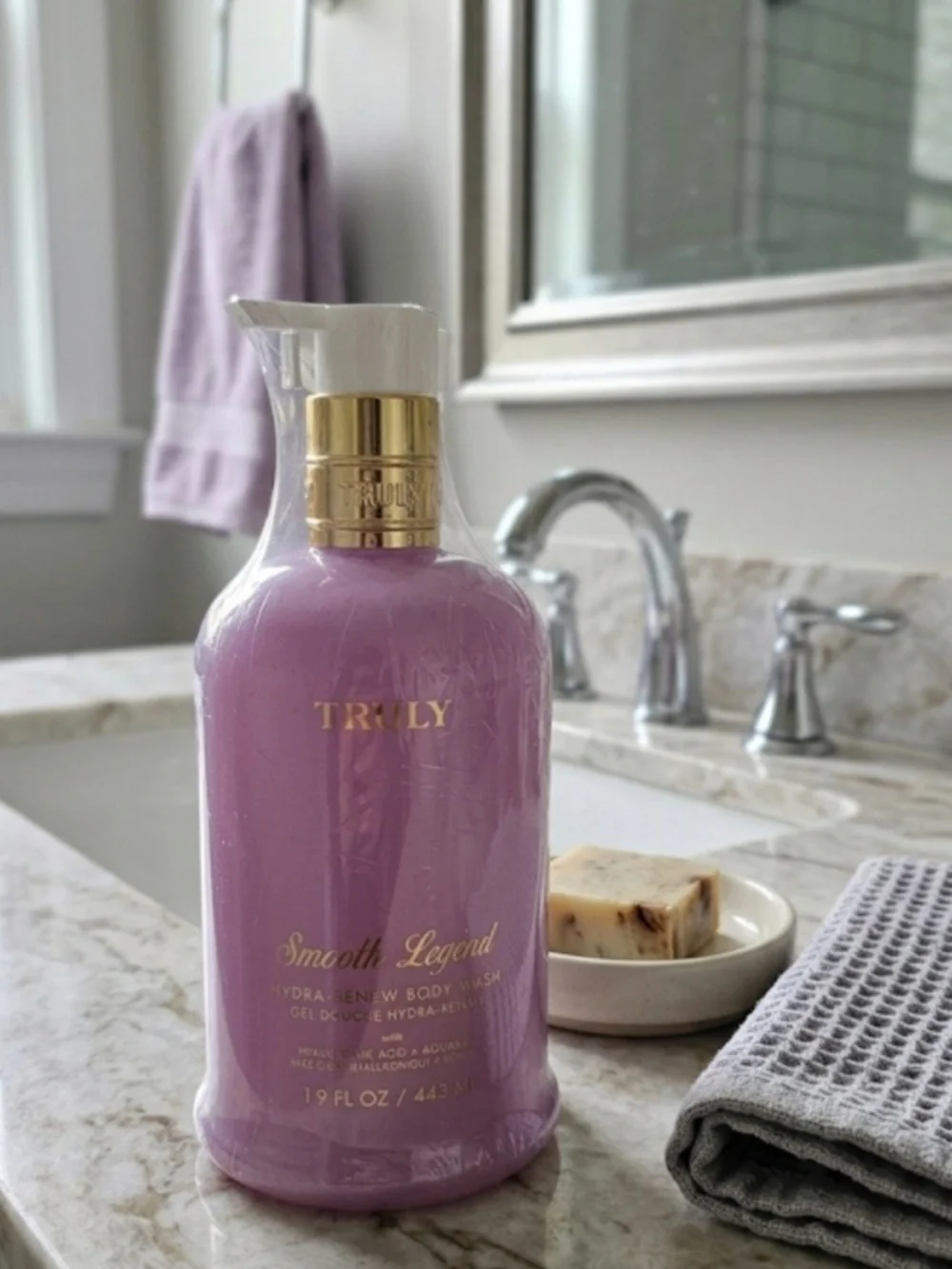 TRULY Smooth Legend Hydra-Renew Body Wash 15 Ounces